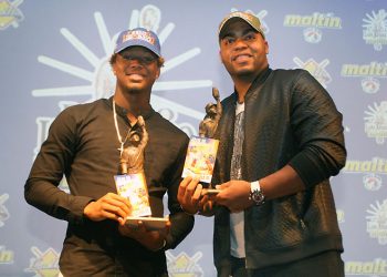 Jesús Aguilar y Ronald Acuña Jr.  recibieron el Premio Luis Aparicio