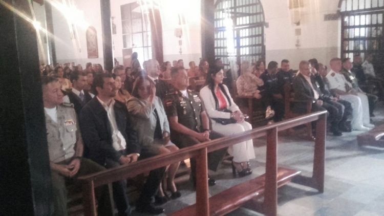 celebraron la misa en accion de gracias en la catedral de Trujillo acopados por autoridades militares y civiles