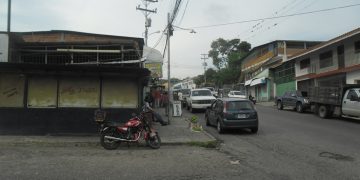 No hay control para la venta de alimentos en Rafael Rangel y eje panamericano