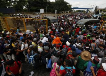 Unos 7.121 hondureños han retornado al país al abandonar caravana hacia EEUU