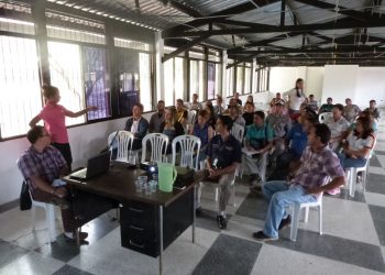 Funcionarios de Salud Ambiental reforzaron conocimientos en enfermedades metaxénicas