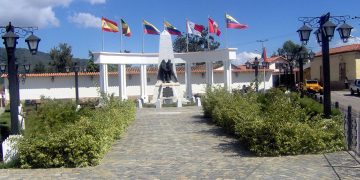 Tratado de Trujillo y encuentro Bolívar y Morillo en 1820: entendimiento triunfante en favor de la paz