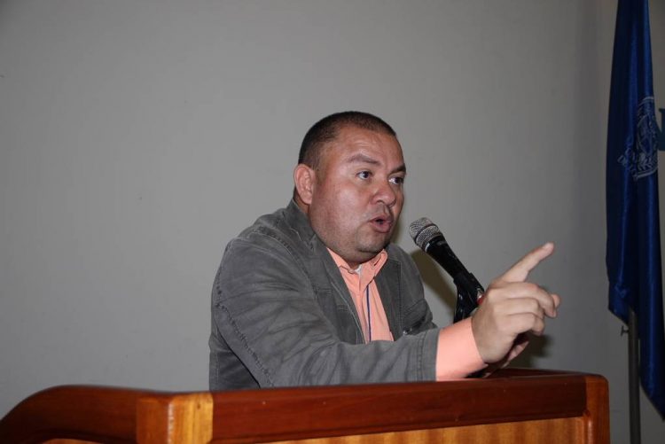 El profesor Efrén Pérez Nácar fue restituido como vicerrector decano de la ULA NURR por parte del CNU