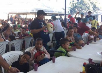 Fiesta Navideña para los migrantes venezolanos en la frontera