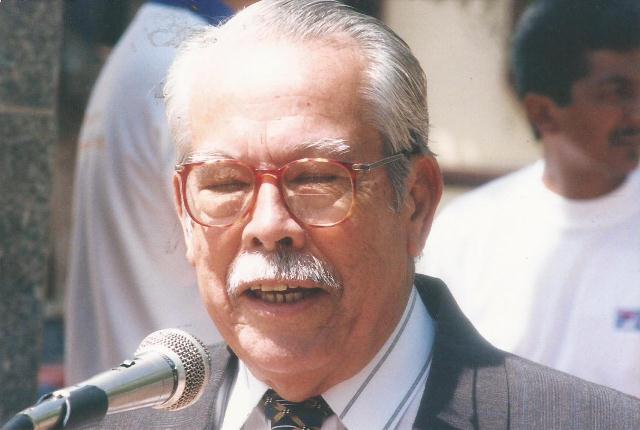 En el día del farmacéutico, recuerdos para “Pancho” Crespo Salas