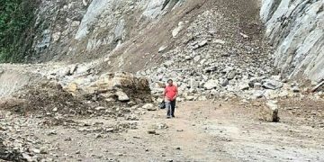 Paparoni exige al Ejecutivo Nacional atender daños en la vía de acceso al municipio Zea del estado Mérida