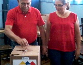Carvajal con nueva cámara municipal roja rojita