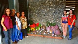 Un pesebre muñequero: de trapo y con alma artesana