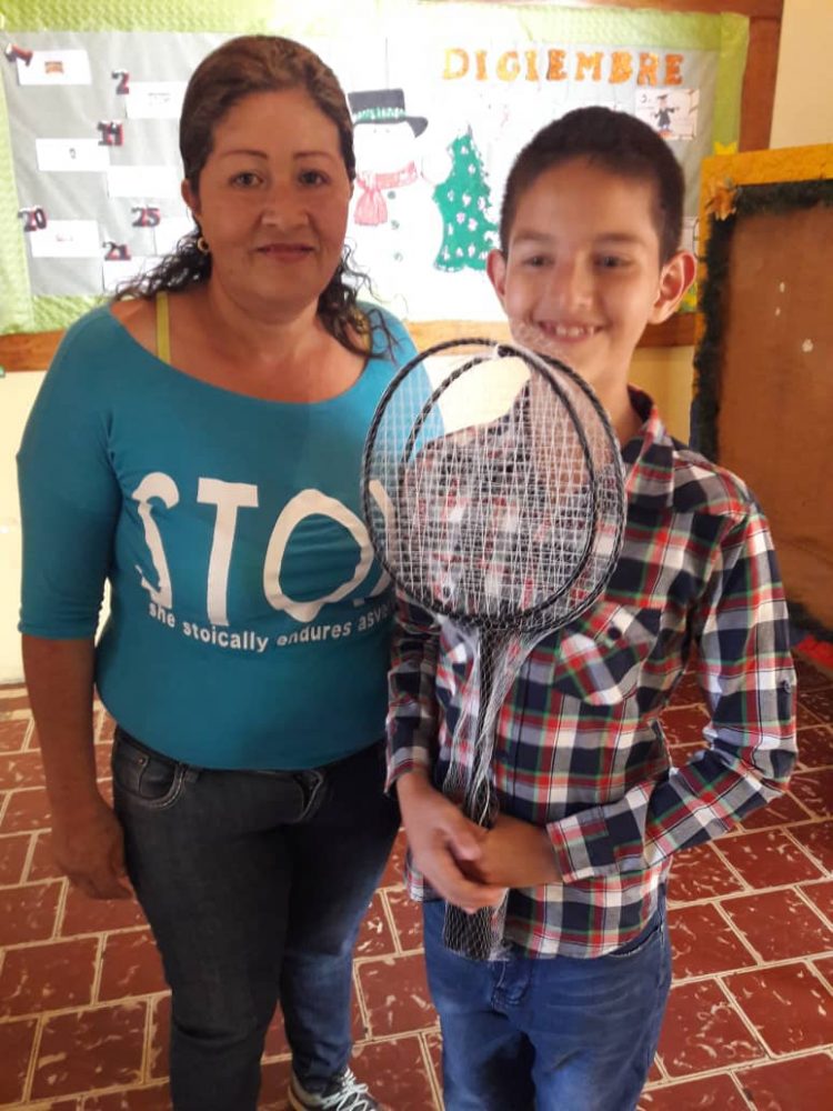 Una navidad especial: entrega de juguetes en el IEE-Boconó