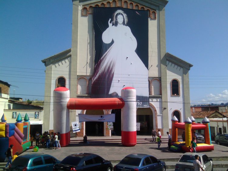 Acoinva realizó su programa Regalando Sonrisas