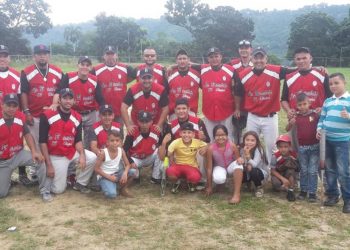 IV Etapa La Beatriz campeón de softbol Recreacional