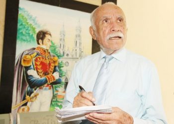 Homenaje a Luis González  Por: José Antonio Román
