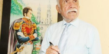 Homenaje a Luis González  Por: José Antonio Román