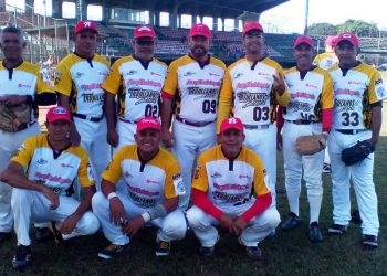 Trujillo batalló en Campeonato nacional de béisbol máster en Lara