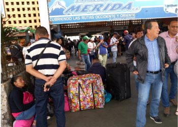 Casi 13 mil venezolanos se han movilizado por el terminal de San Cristóbal