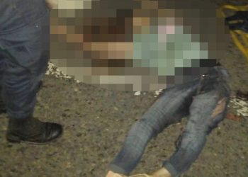 Pasajera de motocicleta pereció al ser embestida por camioneta