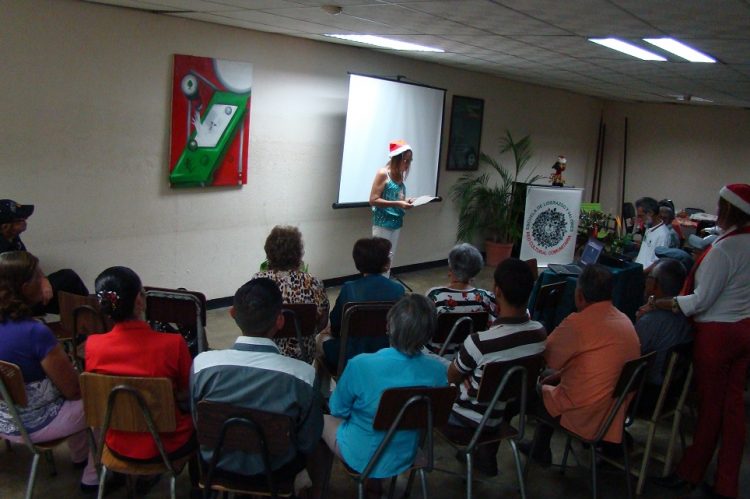 Escuela de Liderazgo y Valores presentó su blog