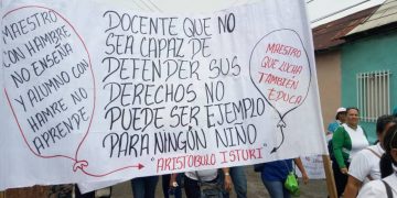 No cesa conflicto educativo en La Ceiba