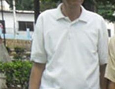 Lleno de huecos sector barrios Caracas de Isnotú