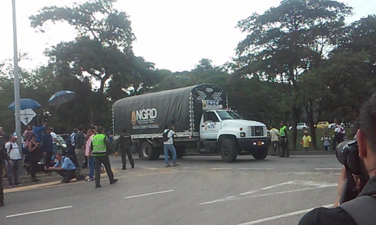 10 camiones trajeron la primera ayuda humanitaria de los Estados Unidos para Venezuela