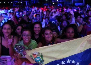 Gran concierto «Para la guerra nada» se desarrolla en Tienditas