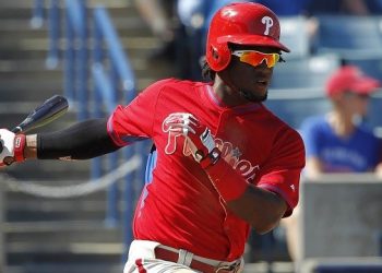 Odúbel Herrera sin fecha de retorno