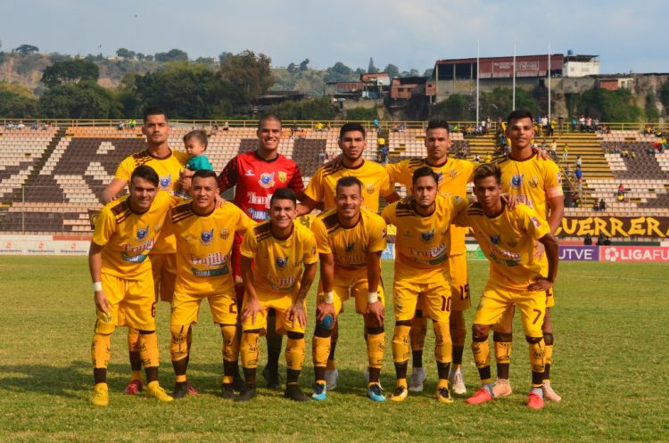 Doble penalti da primer triunfo al Trujillanos FC