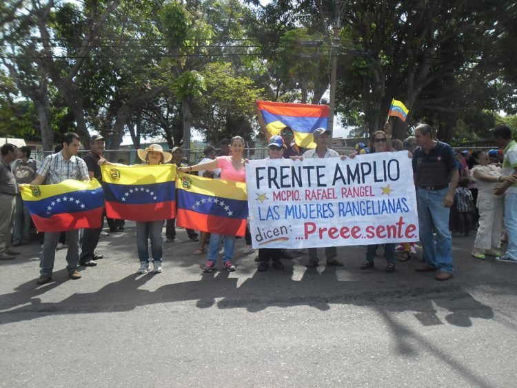 Concentración y caminata en Betijoque