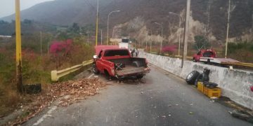Fuerte accidente en la Trasandina deja una persona fallecida