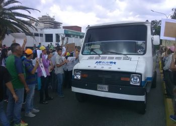 Transportistas en Valera quieren aumentar a 150 el pasaje