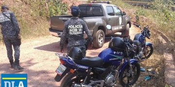 Cadáver baleado de un hombre localizaron en parquecito de la Urbanización Los Alticos