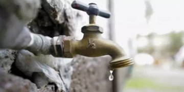 Dos sectores de Carvajal protestaron por falta de agua