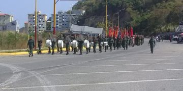 Realizan ensayos para desfile militar en la avenida Bolivariana de Valera 