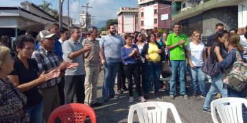 Usuarios reclamaron por pasaportes y prorrogas en Saime Valera