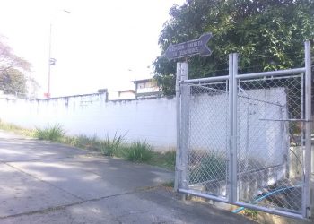 Encuentran cuerpo de hombre en el eje vial víctima de accidente