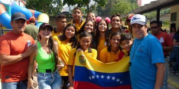 Escuela de Talentos y Demócrata logran  títulos en campeonato estadal de natación