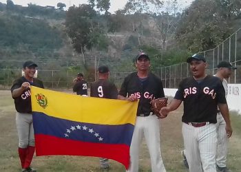 Cris Gas asestó primer golpe en final de softbol «C» 