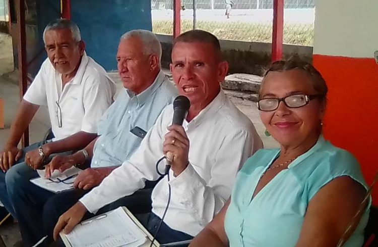 Cris Gas asestó primer golpe en final de softbol «C» 