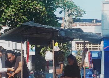 Convertido el centro de Colón en un mercado por el aumento de los vendedores informales