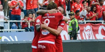 América venció al DIM con  “hat trick” del venezolano Aristiguieta