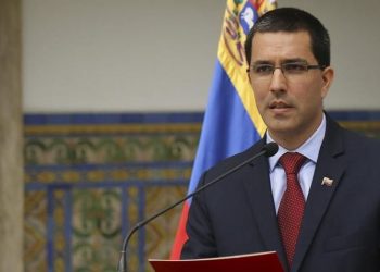 Jorge Arreaza anunció coalición a favor de la paz
