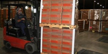 En el puente de Tienditas se espera en cualquier momento la llegada de las ayudas humanitarias