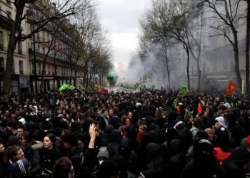 Anuncian huelga general en Francia para el 19 de marzo