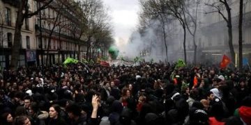 Anuncian huelga general en Francia para el 19 de marzo