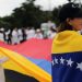 Oposición venezolana alista marchas para exigir entrada de ayuda humanitaria