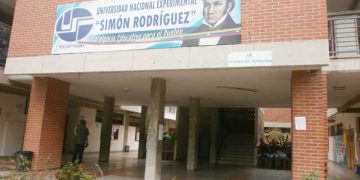 Unesr invita al bautizo del libro «La Valera oculta»