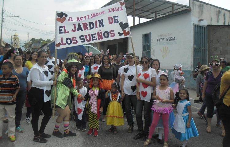 Un vistoso desfile de Carnaval se cumplió en calles de Betijoque