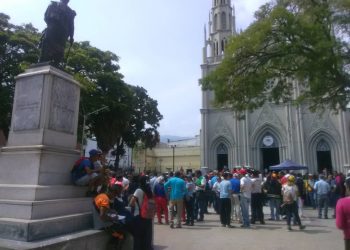 Oficialismo celebra derrota al sabotaje eléctrico