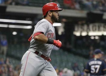 Eugenio Suárez y Jesús Aguilar destacan en la Liga del Cactus