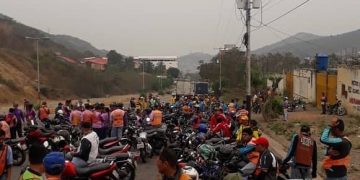 Desde el 22 de febrero no despachan combustible en San Antonio